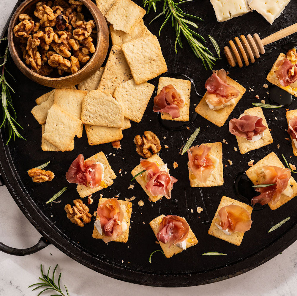 Biscuit Crackers with Brie & Prosciutto & Honey