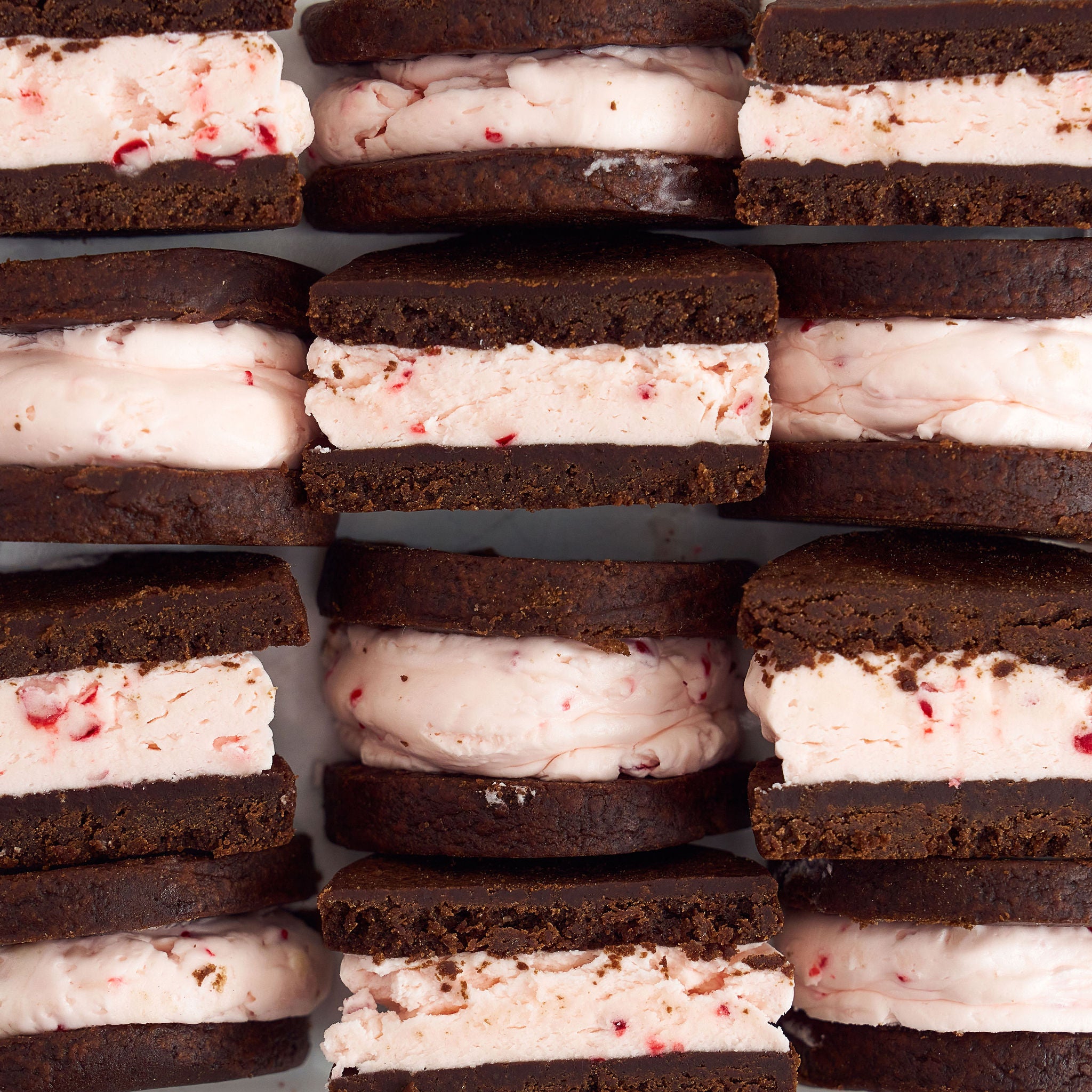 Peppermint Cocoa & Cream Cookies
